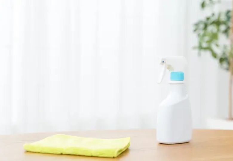Chăm sóc giấy dán tường