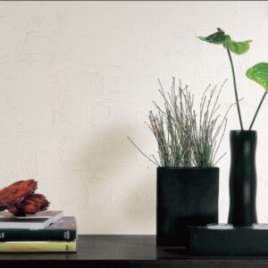 Giấy dán tường Lilycolor 16-302 - Trắng kem nhẹ