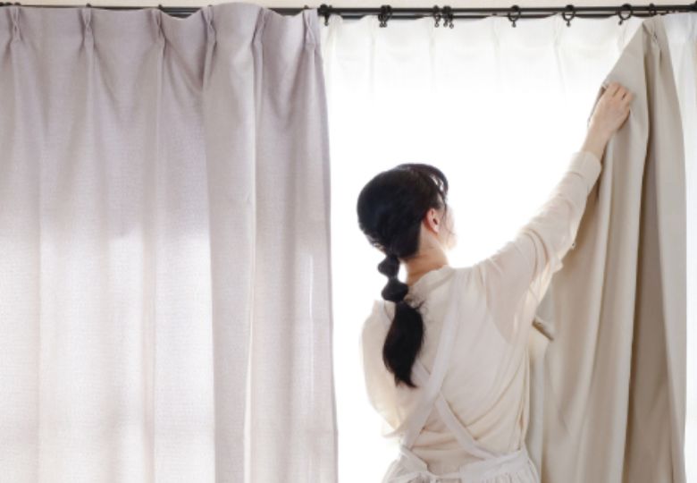 Hướng dẫn cách tháo rèm vải