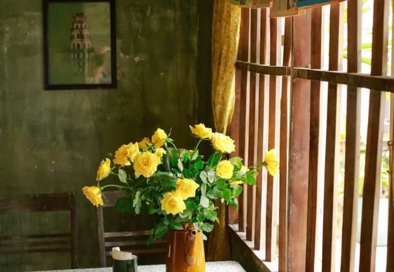 Giấy dán tường quán caffe