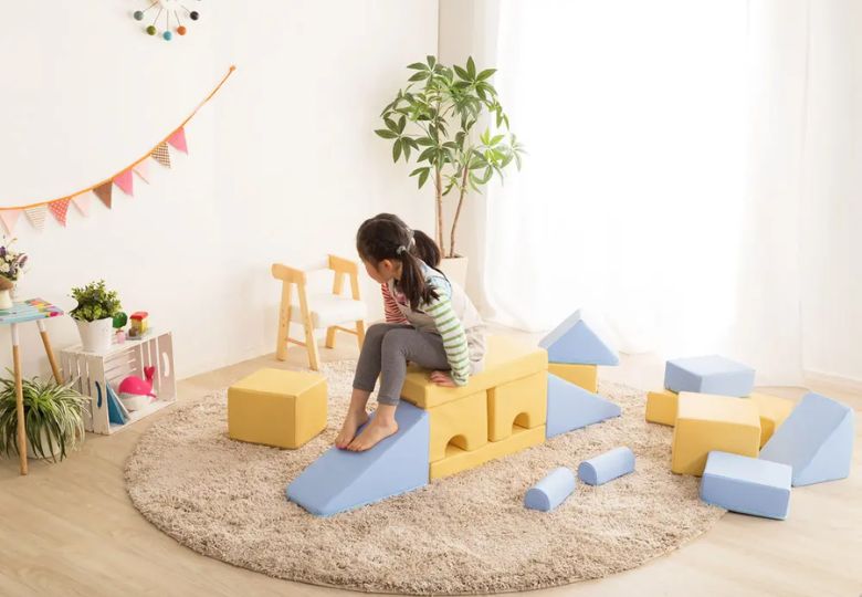 Keo dán giấy dán tường