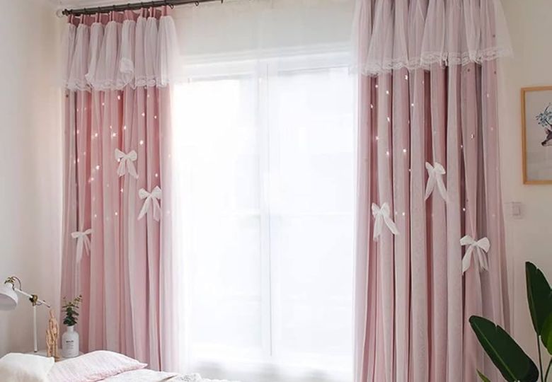 Rèm cửa màu hồng