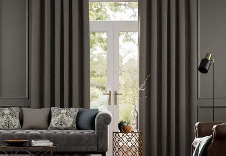 Rèm cửa màu xám lông chuột
