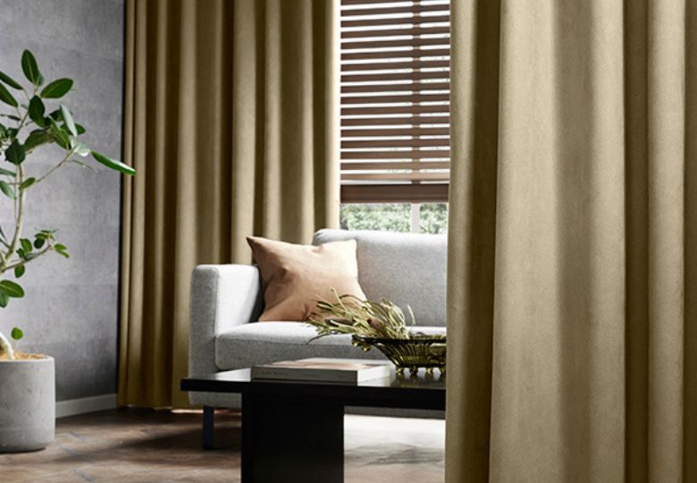 Rẻm vải ngăn lạnh điều hòa