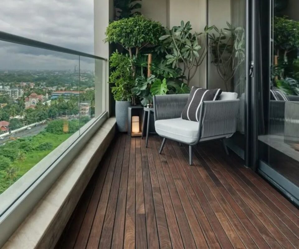 Sàn nhựa ban công là gì? Kinh nghiệm lựa chọn sàn nhựa tốt nhất