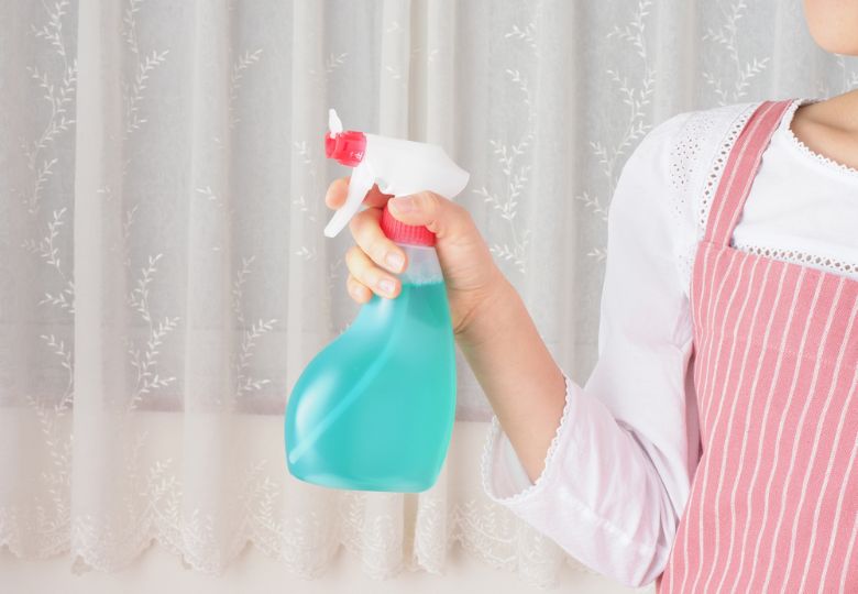 Vệ sinh rèm cửa