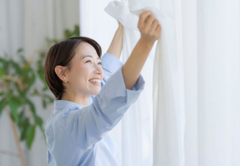 Vệ sinh rèm cửa