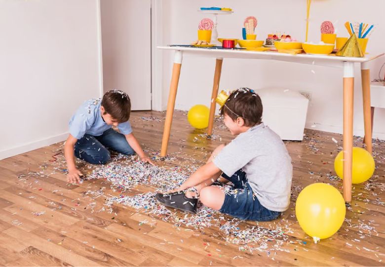 Xử lý sàn nhựa bị xước