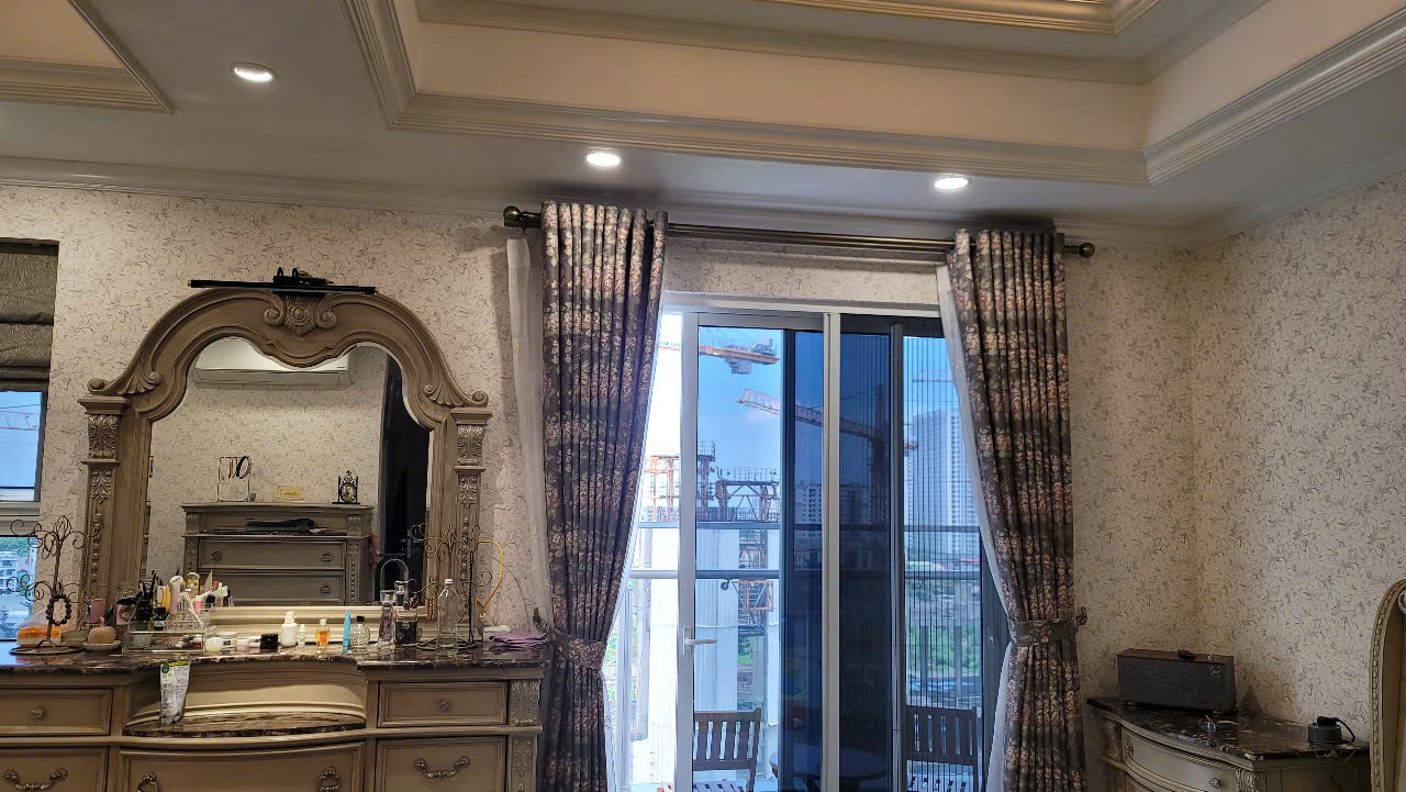 rèm vải và giấy dán tường Lilycolor tại Ciputra