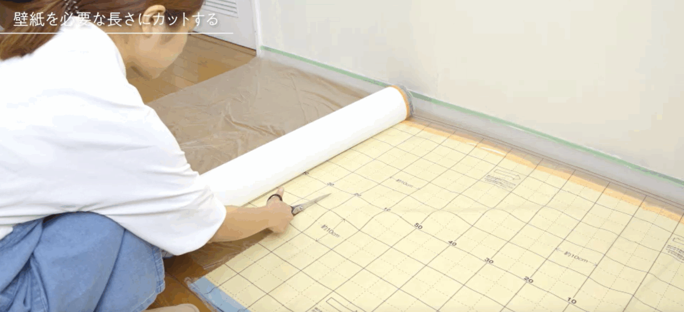 tự dán giấy dán tường