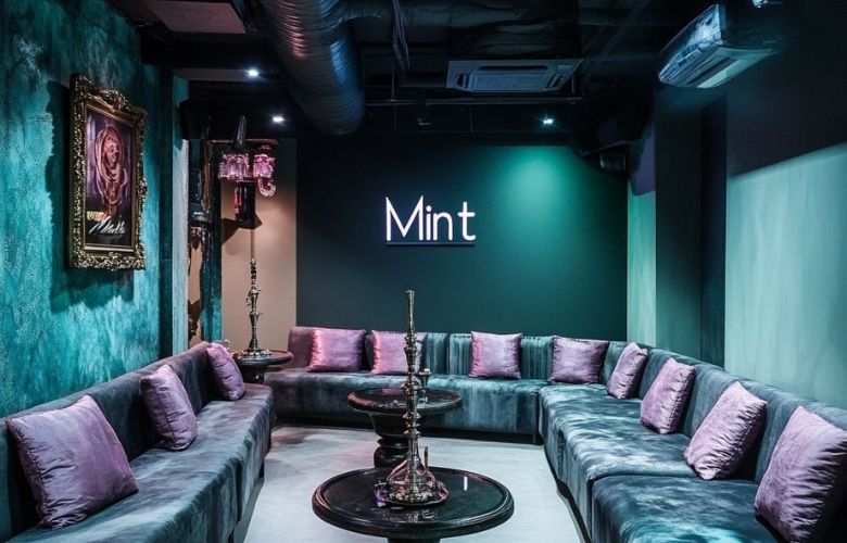 Giấy dán tường quán karaoke màu trơn