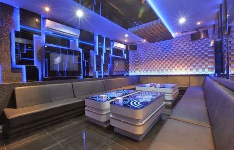 Giấy dán tường 3D hình lập thể hiện đại