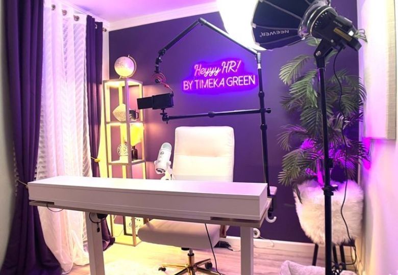 giấy dán tường phòng livestream