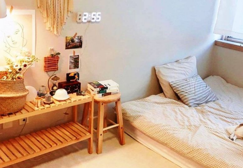 Phòng trọ “chill” hơn nhờ giấy dán tường tone pastel